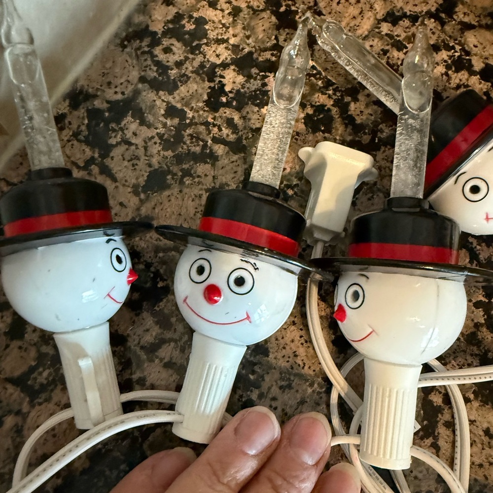 Vintage Bubble Light bulb Snowman Set of 7 Snow blow mold